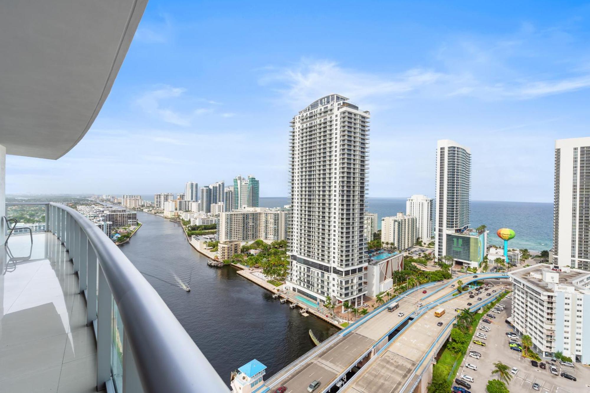 Beachwalk - Vip Tower - Oceanview Unit 3 Bedroom & 3 Bathroom *