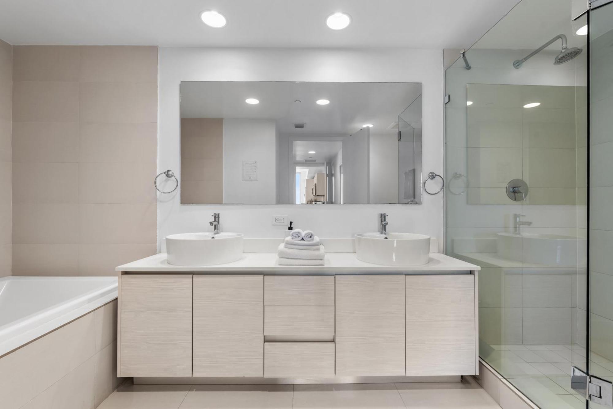 Beachwalk - Vip Tower - Oceanview Unit 3 Bedroom & 3 Bathroom Appartement