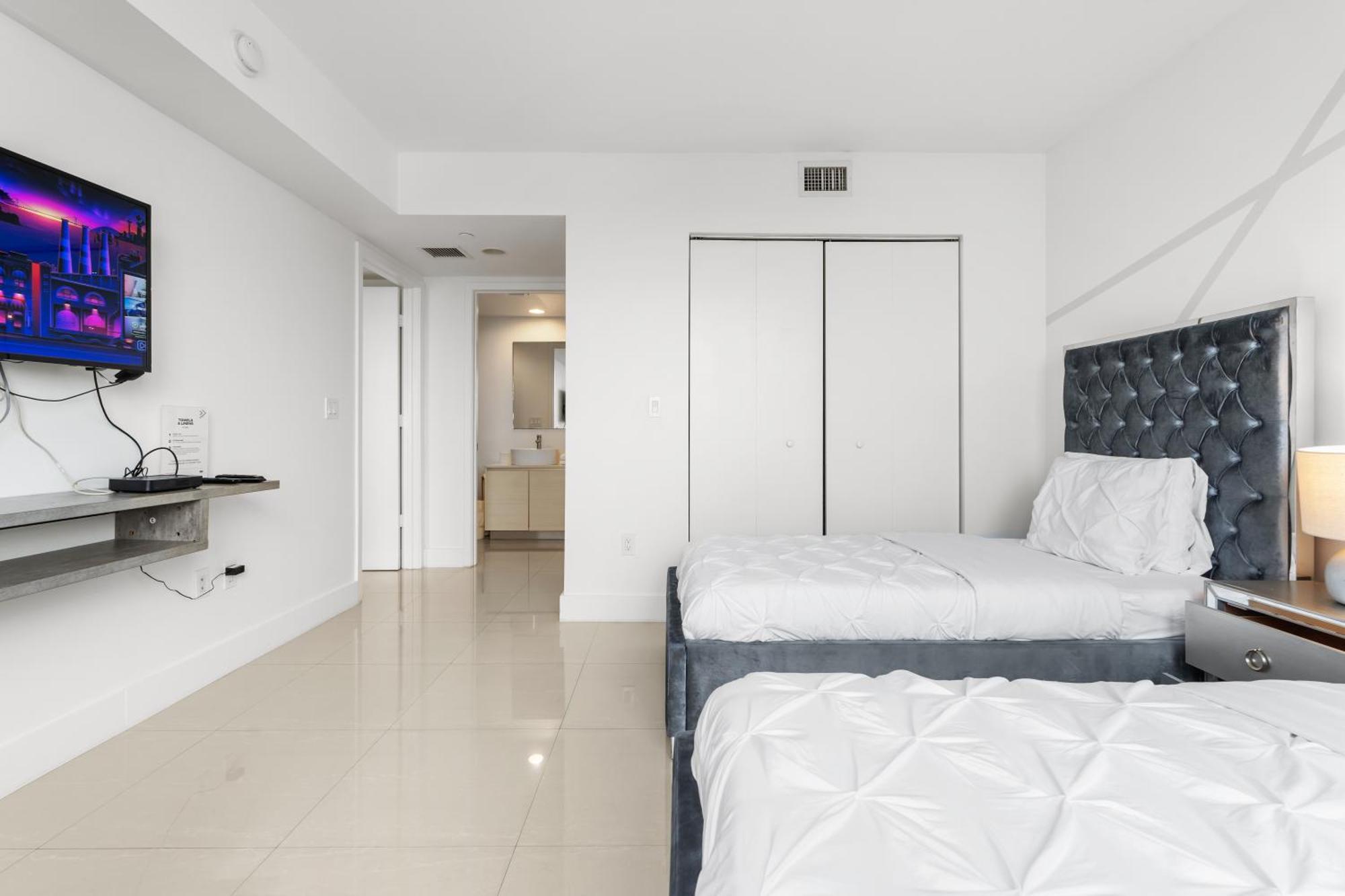 Beachwalk - Vip Tower - Oceanview Unit 3 Bedroom & 3 Bathroom Appartement Hallandale Beach